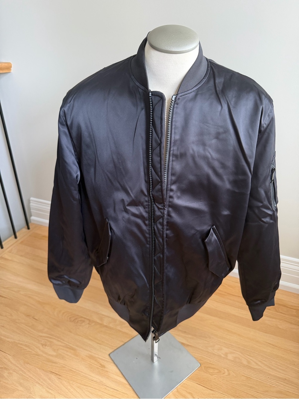 H&M Black / Navy Satin Bomber Jacket